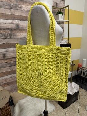 Universal Threads Co. Chartreuse Crochet Tote Bag